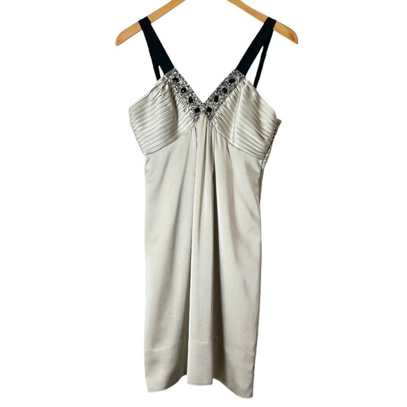 BCBG MAXAZRIA Beaded/Sequined Neckline Cream Pleated Dress size 8P - Picture 1 of 8